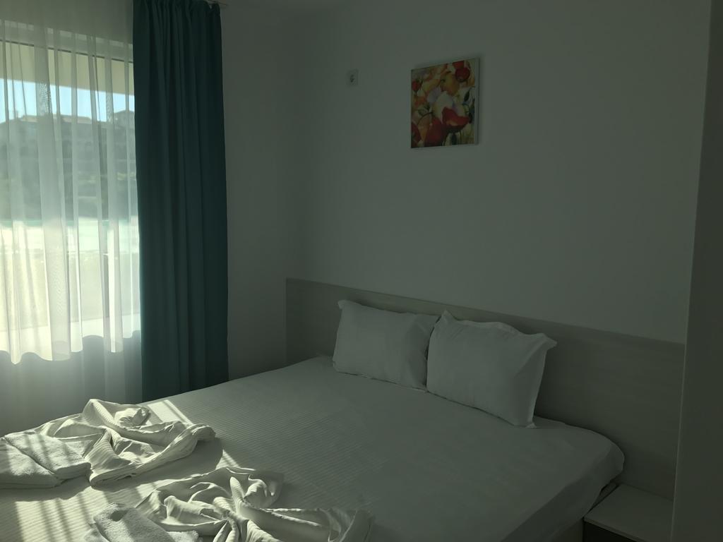 Sea Life Apartments Sinemorets Esterno foto